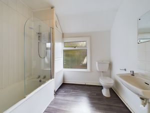 Photo 14- click for photo gallery